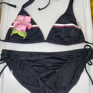 Raisins Black Swimwear
